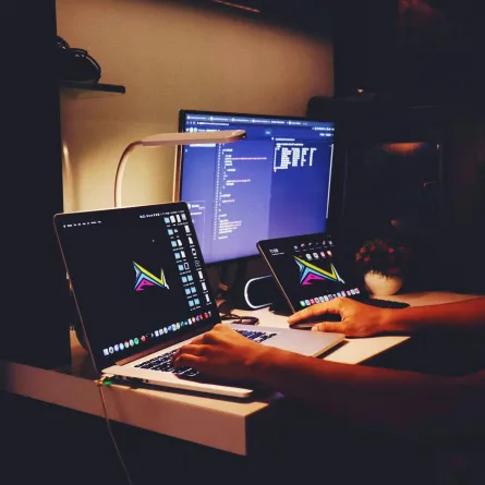 إطلاق مبادرة هاكاثون مكة الذكية. الصورة من موقع unsplash