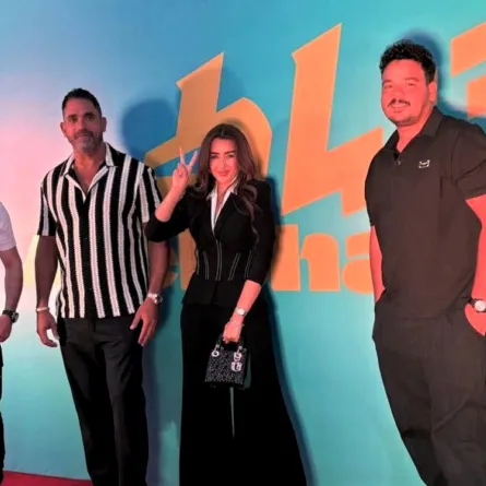 مصطفى غريب وأبطال فيلم الشاطر- الصورة خاصة لـ«سيدتي» تصوير: زكية البلوشي