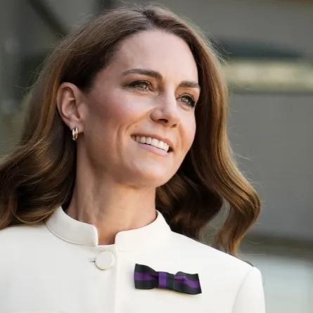 كاثرين (كيت ميدلتون) أميرة ويلز في منافسات فردي السيدات في بطولة ويمبلدون 2025 (Princess of wales at the women's singles  of the 2025 Wimbledon Championships ). مصدر الصورة: Jordan Pettitt / POOL / AFP