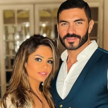 خالد سليم وزوجته خيرية هشام- الصورة من حسابه على إنستغرام