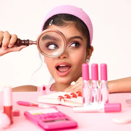 ماسكرا Lashlighter Up & Out من شيجلام 