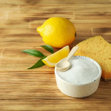 استخدام الليمون والملح في تنظيف المنزل