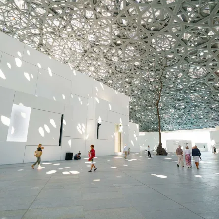 مقتنيات فريدة بمتحف اللوفر أبوظبي تثري مجموعته الفنية - الصورة من الموقع الرسمي لمتحف اللوفر أبوظبي  