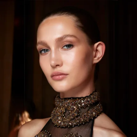 العناية بالبشرة الحساسة