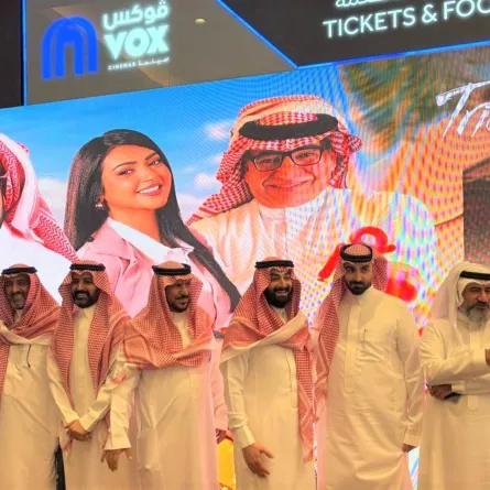 محمد الجبرتي وفريق عمل فيلم قشموع- الصورة خاصة بسيدتي من تصوير زكية البلوشي