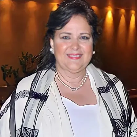 دلال عبد العزيز الصورة من حسابها الرسمي على إنستغرام