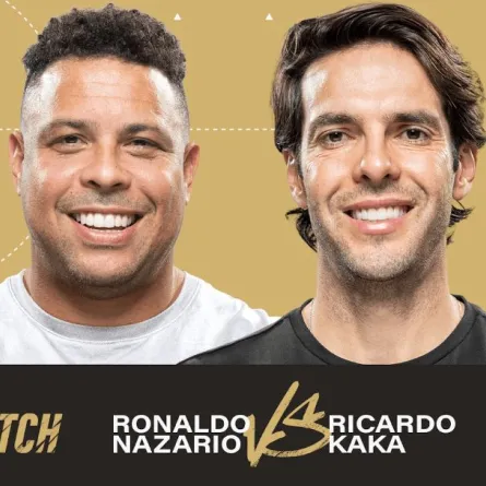 الأسطورتان رونالدو وكاكا - الصورة من موقع كأس العالم للرياضات الإلكترونية