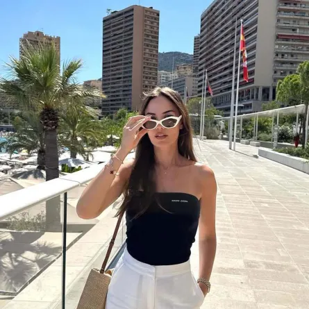 النجمة فهرية أفجان - الصورة من حسابها على إنستغرام