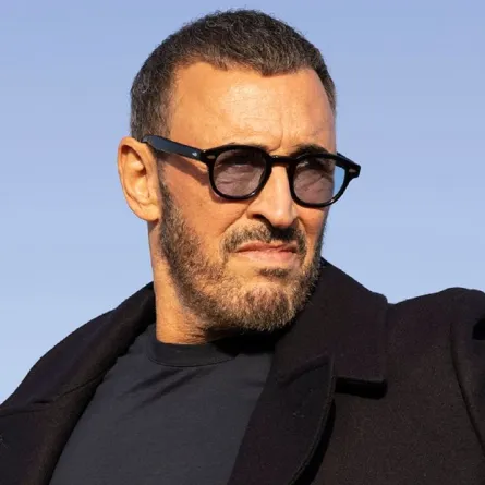 كاظم الساهر يعلن مفاجآت للجمهور قبل حفله بالسعودية