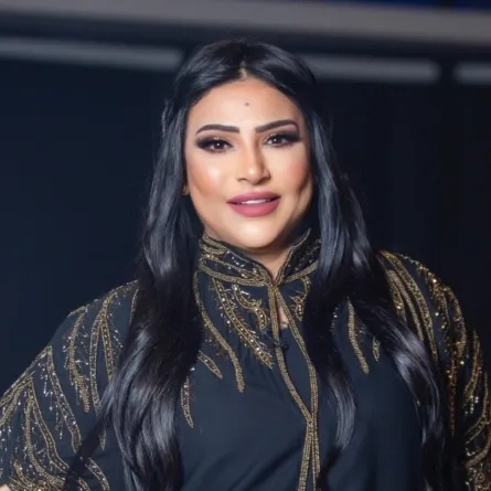 بدرية طلبة - الصورة من صفحتها على فيسبوك