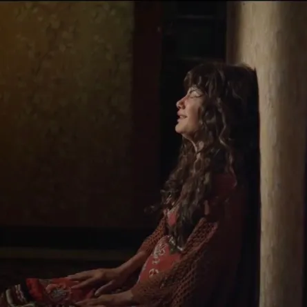 صبا مبارك - الصورة من المركز الإعلامي لمسلسل 220 يوم