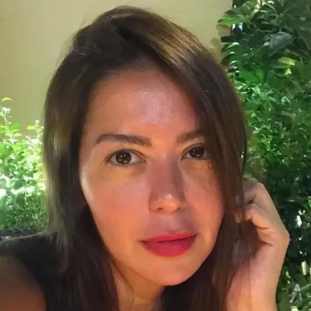 لقاء الخميسي- الصورة من حسابها على إنستغرام