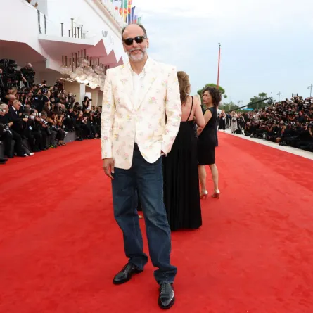 لوكا غوادنينو في مهرجان فينيسيا إيطاليا 2025(Luca Guadagnino in Venice, Italy). مصدر الصورة: Pascal Le Segretain/Getty Images