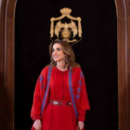 الملكة رانيا- الصورة من الديوان الملكي الهاشمي