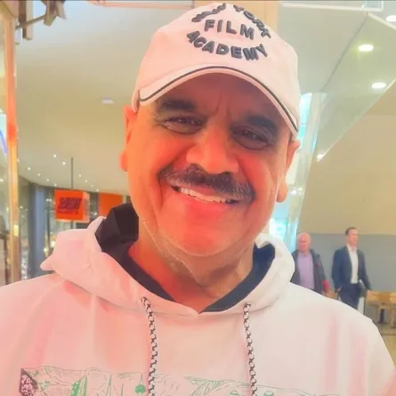 داود حسين -الصورة من  حسابه   على الانستغرام