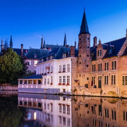 متعة السياحة في بروج