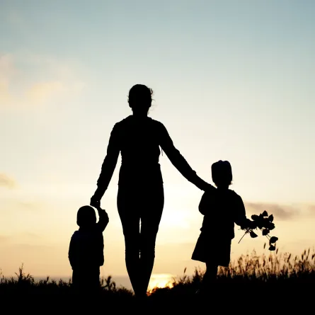 عبارات جميلة عن الأم