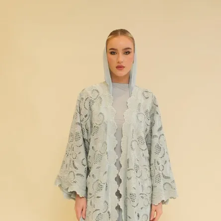 عباية من Mira Y Mano - الصورة من حساب الماركة على إنستغرام