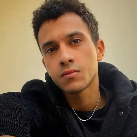 عصام عمر- الصورة من حسابه على إنستغرام