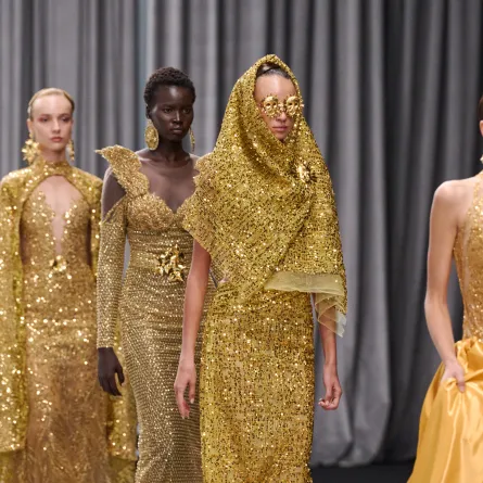 تصاميم إريك باندانا Erick Bendaña - الصورة من © Launchmetrics/Spotlight