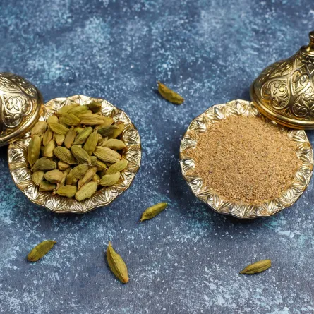 خلطات طبيعية من الهيل ورثتها المرأة السعودية عن الجدات