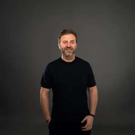 المهندس والمصمم جيفري معوض