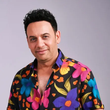 مصطفى قمر - الصورة من حسابه على انستغرام