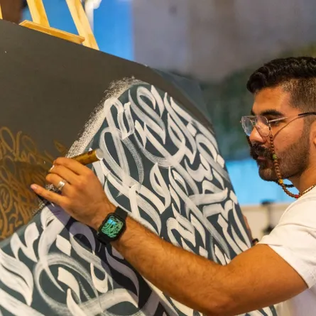 الفنان أحمد السليماني