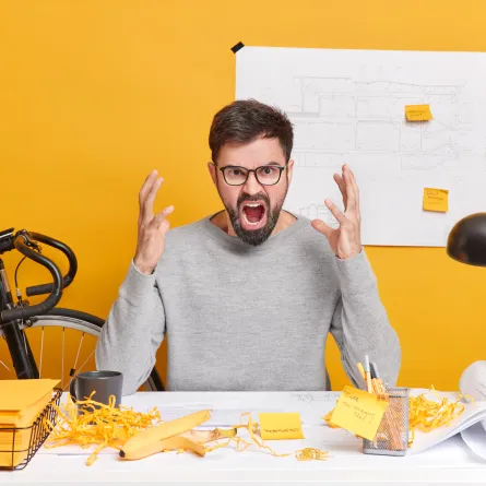 أسرار للتواصل الناجح مع المدير العصبي