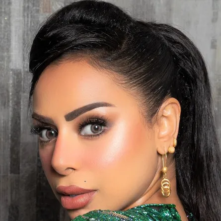 هند البلوشي- الصورة من حسابها  على الانستغرام