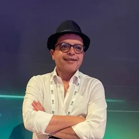 محمد هنيدي - الصورة من صفحته على انستغرام