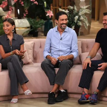 أبطال فيلم درويش - الصورة من المكتب الإعلامي للشركة المتحدة