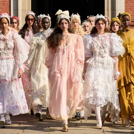 بورا أكسو Bora Aksu- الصورة من Launchmetrics/Spotlight ©