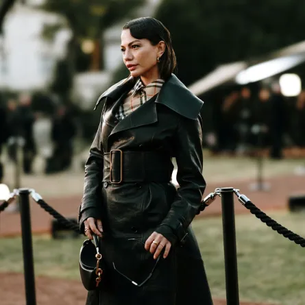 ديميت أوزدمير Demit Ozdemir في عرض بربري Burberry - الصورة من Launchmetrics/Spotlight ©