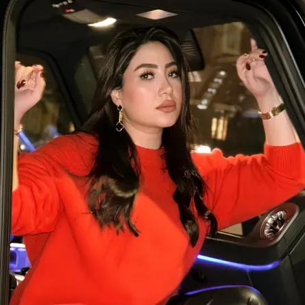 بوسي - الصورة من حسابها على إنستغرام