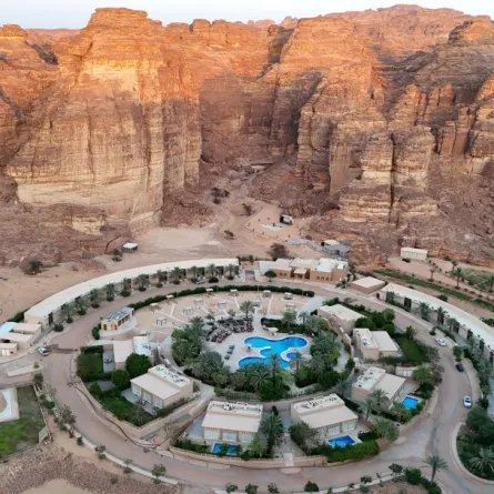 منتجعات سياحية في العلا شمال غربي السعودية