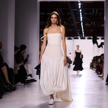 إطلالة من بوتيغا فينيتا Bottega Veneta - الصورة من Launchmetrics/Spotlight ©