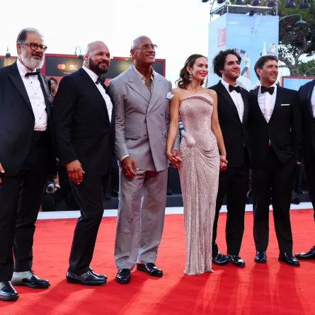 مهرجان فينيسيا السينمائي 2025 بيومه السادس ( مصدر الصورة: Aldara Zarraoa/Getty Images)