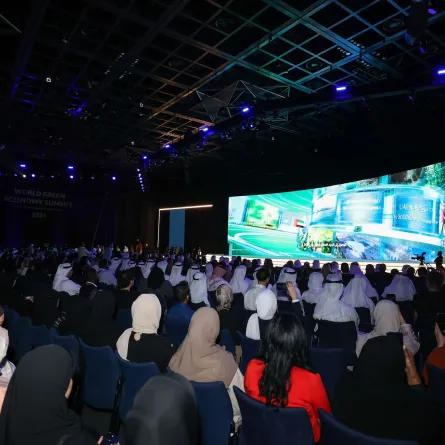 القمة العالمية للاقتصاد الأخضر  - الصورة من وكالة الأنباء الإماراتية "وام"