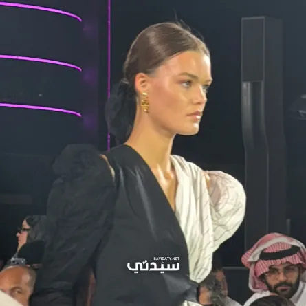 من عرض ريم الكنهل في أسبوع الأزياء في الرياض 2025- تصوير خاص سيدتي