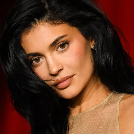 كايلي جينر في حفل Annual Academy Museum Gala 2024 - لوس أنجلوس - Kylie Jenner at the Annual Academy Museum Gala  in Los Angeles 2024- مصدر الصورة VALERIE MACON / AFP