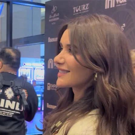 غادة عادل- الصورة خاصة بسيدتي من تصوير زكية البلوشي