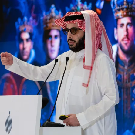 المستشار تركي آل الشيخ خلال المؤتمر الصحفي الحكومي الخاص بموسم الرياض 2025. مصدر الصورة المكتب الإعلامي لهيئة الترفيه