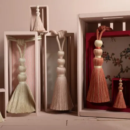 شرابات على مصباح من ساميول أند سونز Samuel & Sons 