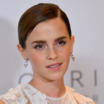 إيما واتسون في نيويورك (Emma Watson in New York). مصدر الصورة: ANGELA WEISS / AFP