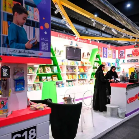 مبادرة هليوكتبي تتيح للأطفال والأهالي استعارة القصص التربوية والتعليمية