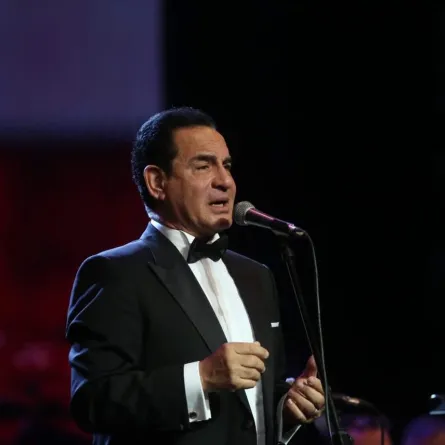 محمد ثروت - الصورة من صفحته الرسمية على فيسبوك