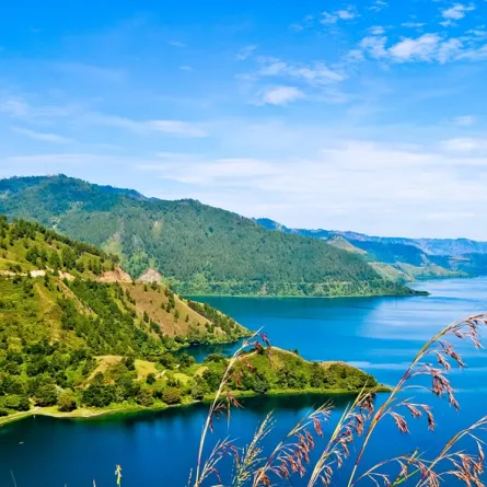 ميدان وجهة سياحية غنية بالمناظر الطبيعية