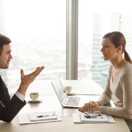 العلاقات الصحية تبدأ بالاحترام -المصدرfreepik