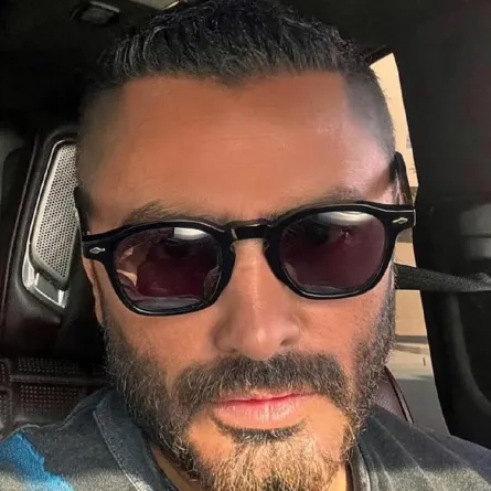 بعد الإشادة به.. تامر حسني يوجه رسالة شكر لخالد عجاج